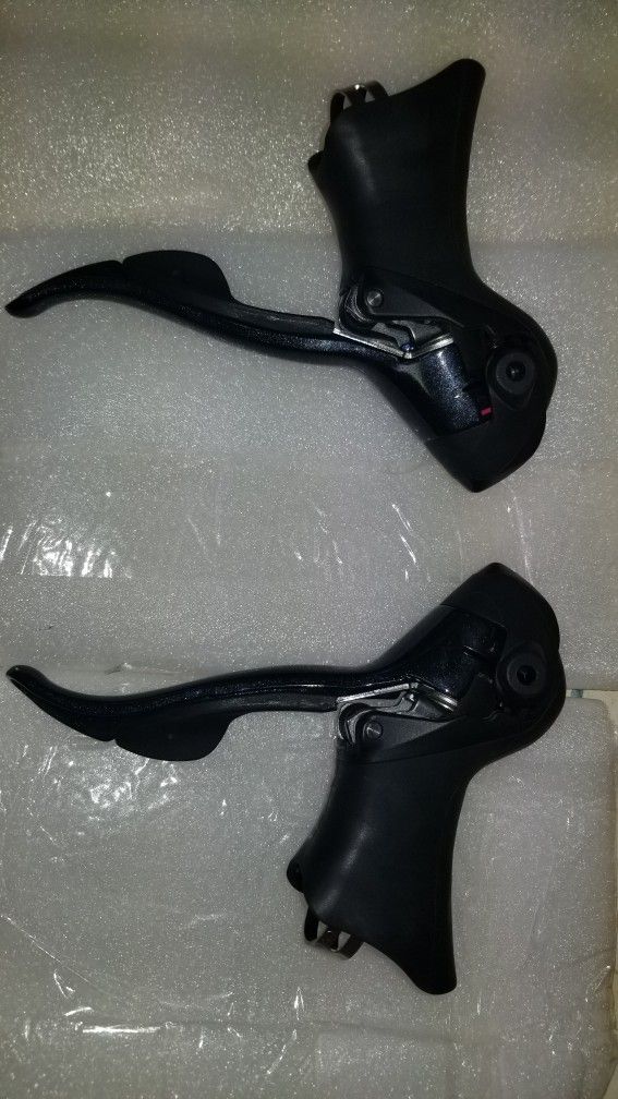 BIKE PARTS SHIMANO SORA . MUST GO ASAP