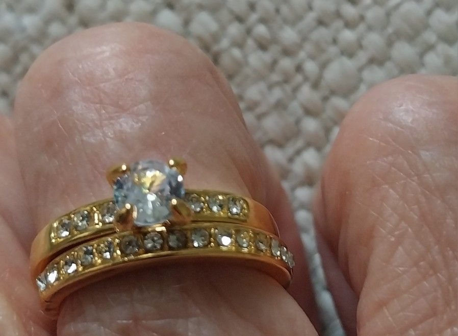 ######Gold-tone Diamond WEDDING RINGS /2 RINGS Size 7#####