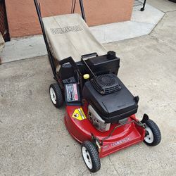 Toro Kawasaki Commercial Lawn Mower 