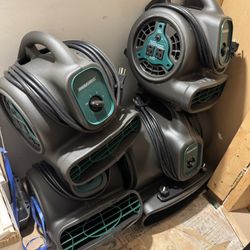 Multiple MasterForce Air Movers