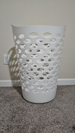 !! Moving Sale !! Laundry Basket