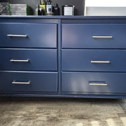 Max & Lily Classic 6-Drawer Kids Dresser