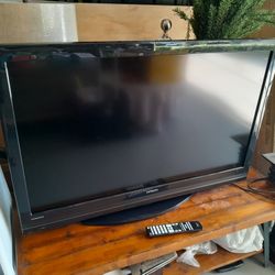 LCD 42" TV
