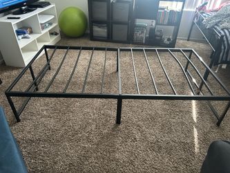 Twin bed frame free