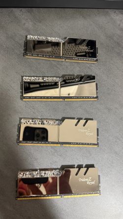Trident Royal Z 128GB DDR4 Memory Kit