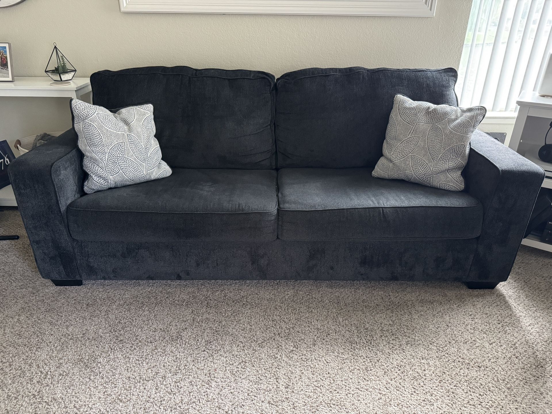 Altari Couch And Chair