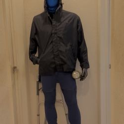Mannequin Great For Halloween Prompt
