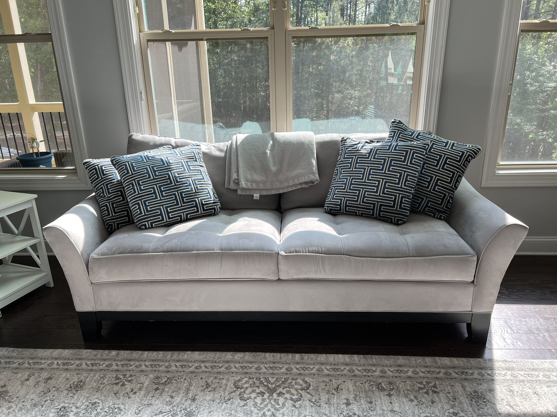 Cindy Crawford Sofa Set