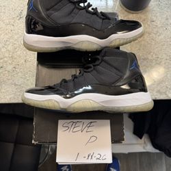 Jordan 11 “Space jam” 