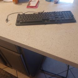 Computer Keyboard New, No Box