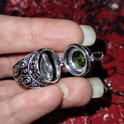 Peridot Ring 925 (Sz 6.25)