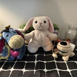 Popular Disney stuffed animals/Beanie Babies