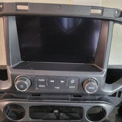 2016 Chevy Colorado Radio Screen.