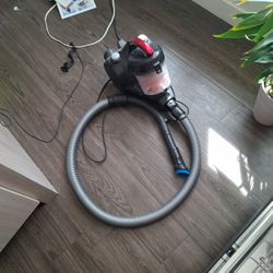Vacuum Cleaner