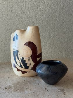 Vintage Native American Southwestern Hand Painted Pottery Sculpture Vase Set, Signed 1979