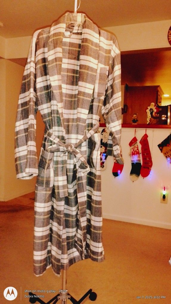 Simply Pleasures Robe