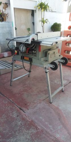 10" inch work table saw only used twice long life blade willobrook area price is firm check your distance before text