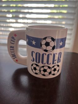 Soccer Sports Coffee Mug EUC 8 Oz.