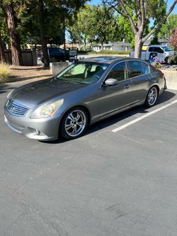 2011 Infiniti G37