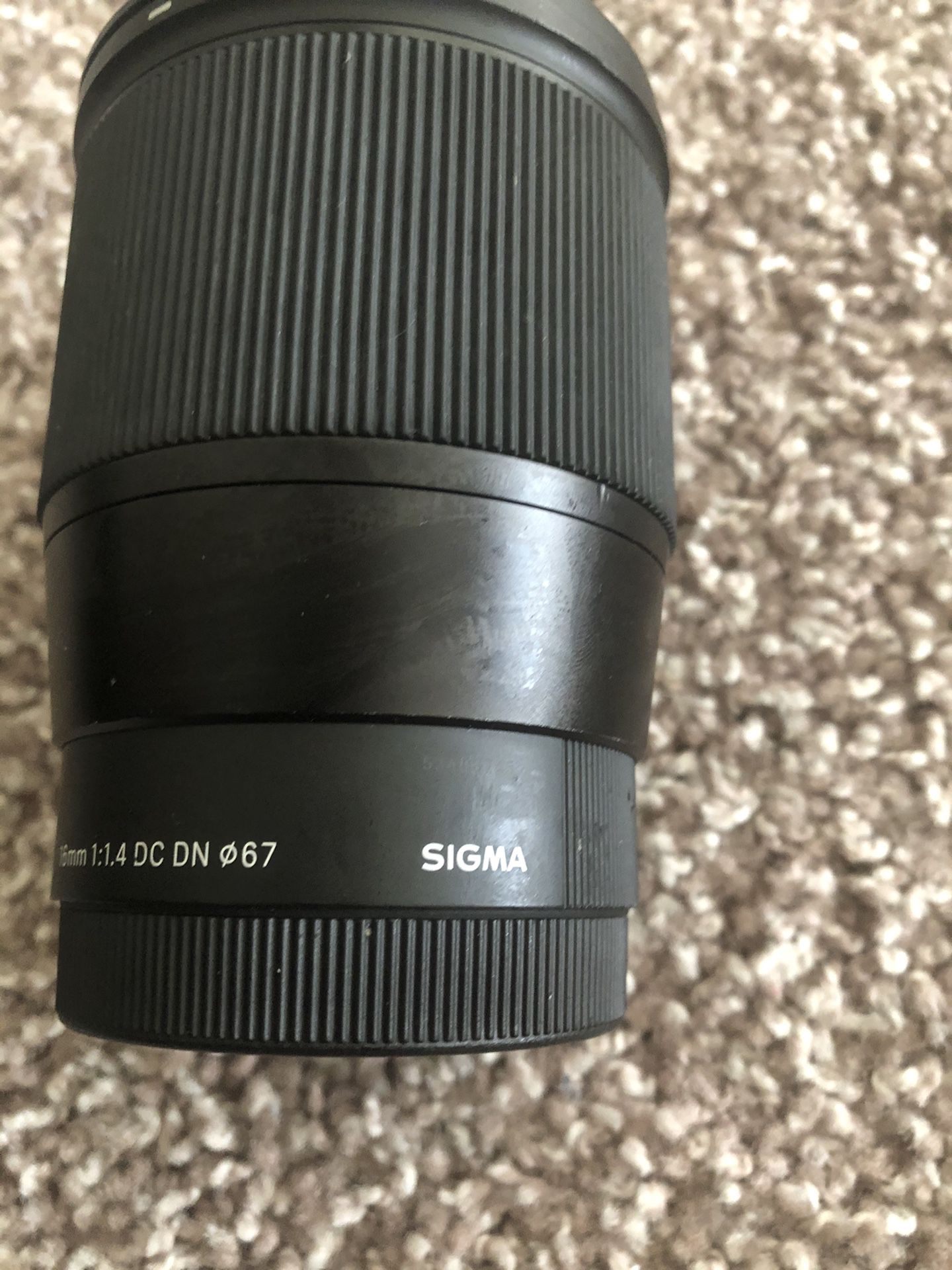 16 MM F1.4 Sigma Lens Wide Angle E Mount Sony