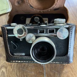 Vintage Argus 35mm Film Cameras with Flash