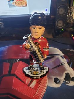 Toews Stanley Cup Bobble Bobblehead