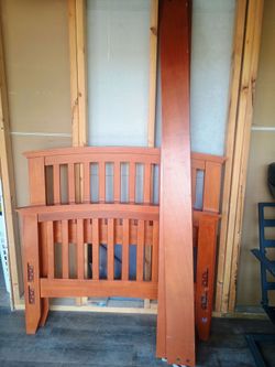 Twin size bed