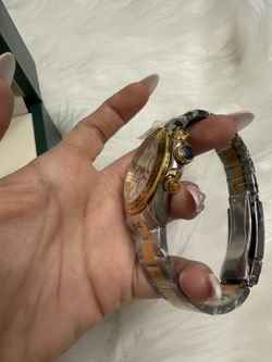 White face watch