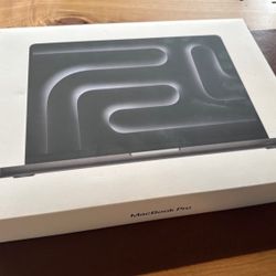 Brand New Mac Book M4