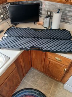 Hard cover gun case
