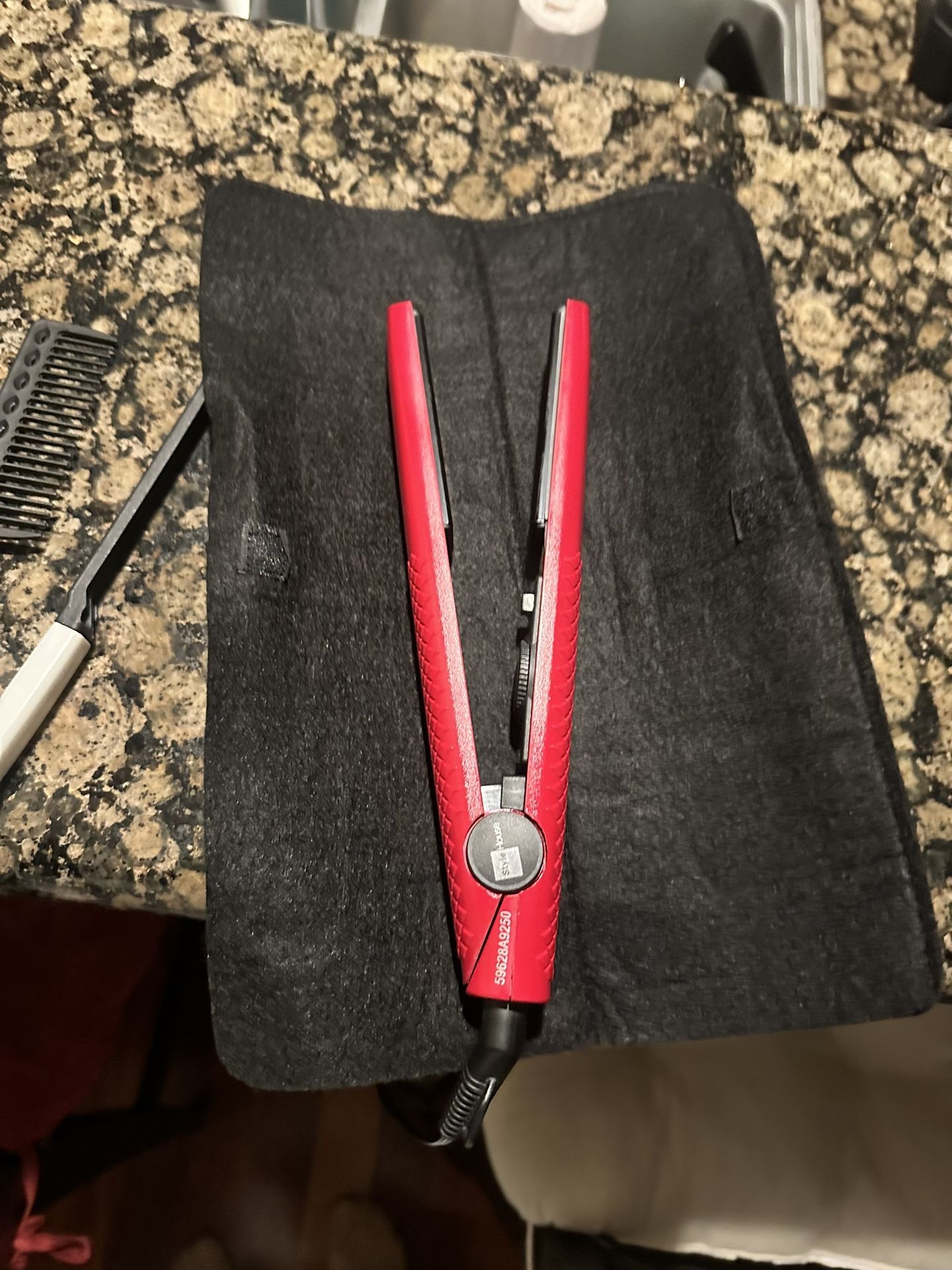 Flat Iron Hair Straightener