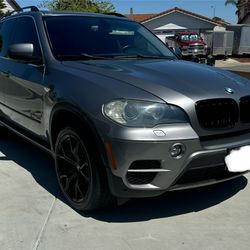 BMW X5 V8 