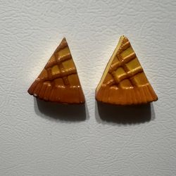 Vintage slice of pie refrigerator magnet