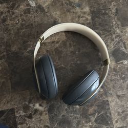 Beats Studio 3’s