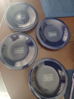 Culinart Arts cafeware Salad Plates Blue