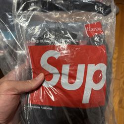 Supreme Hanes Socks Size 6-12
