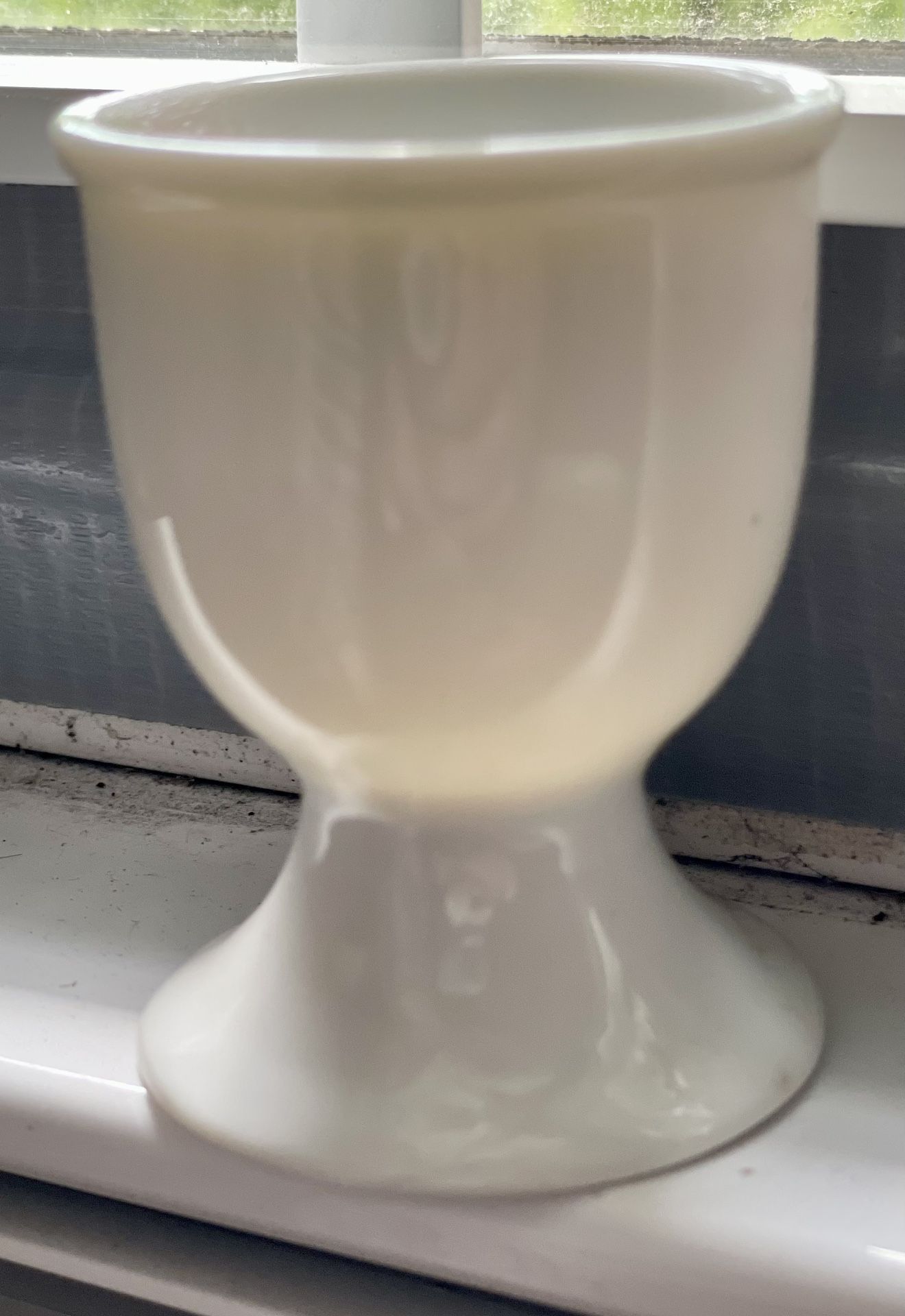 1950s vintage porcelain egg cup