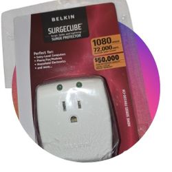 Belkin F9H100-CW SurgeCube White Surge Protector