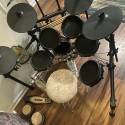 Alexis’s Electric Drum Set Double Bass Pedal 