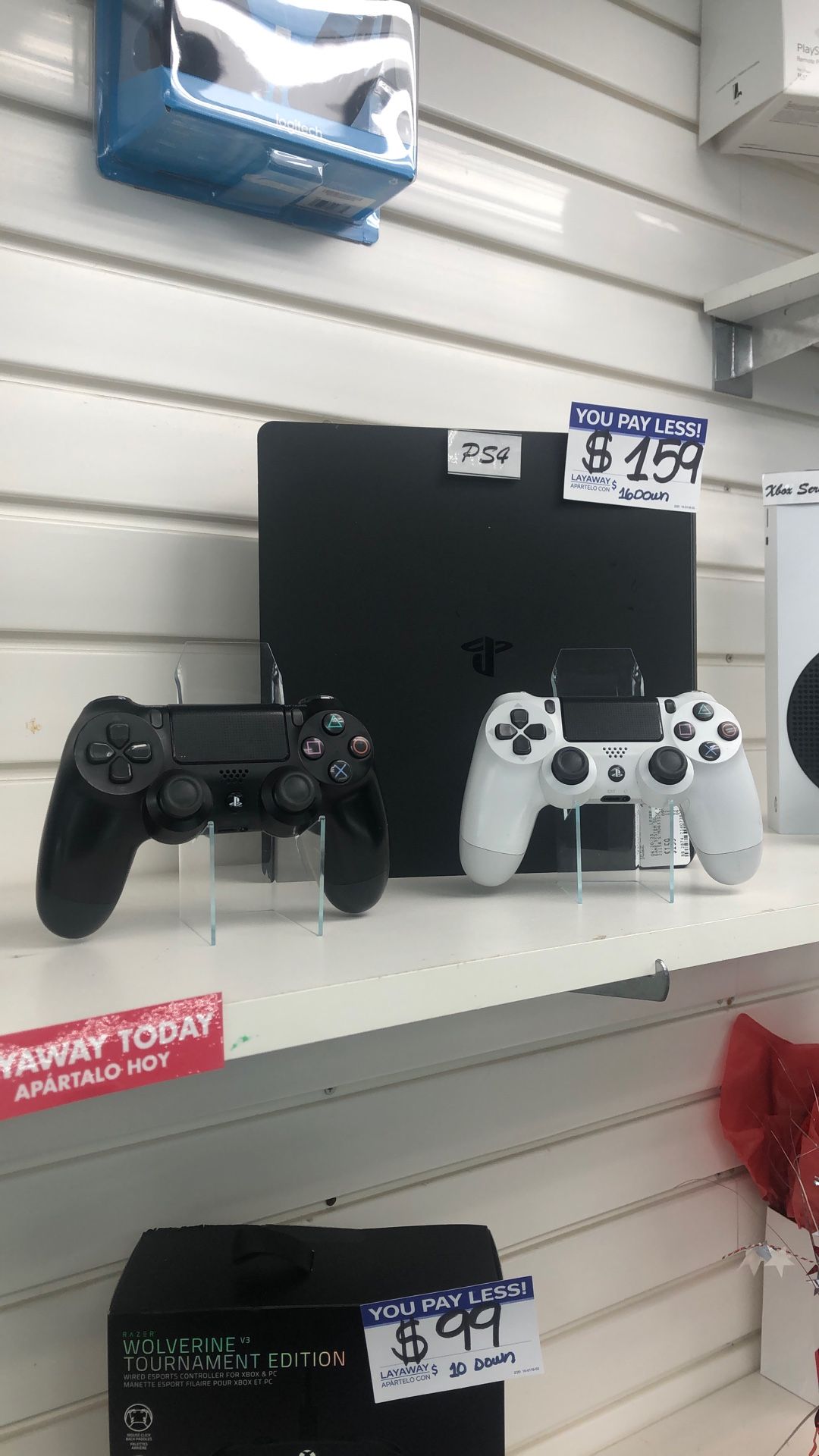 PlayStation 4 With Controllers