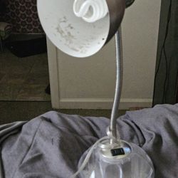 Desktop Lamp With Organizer