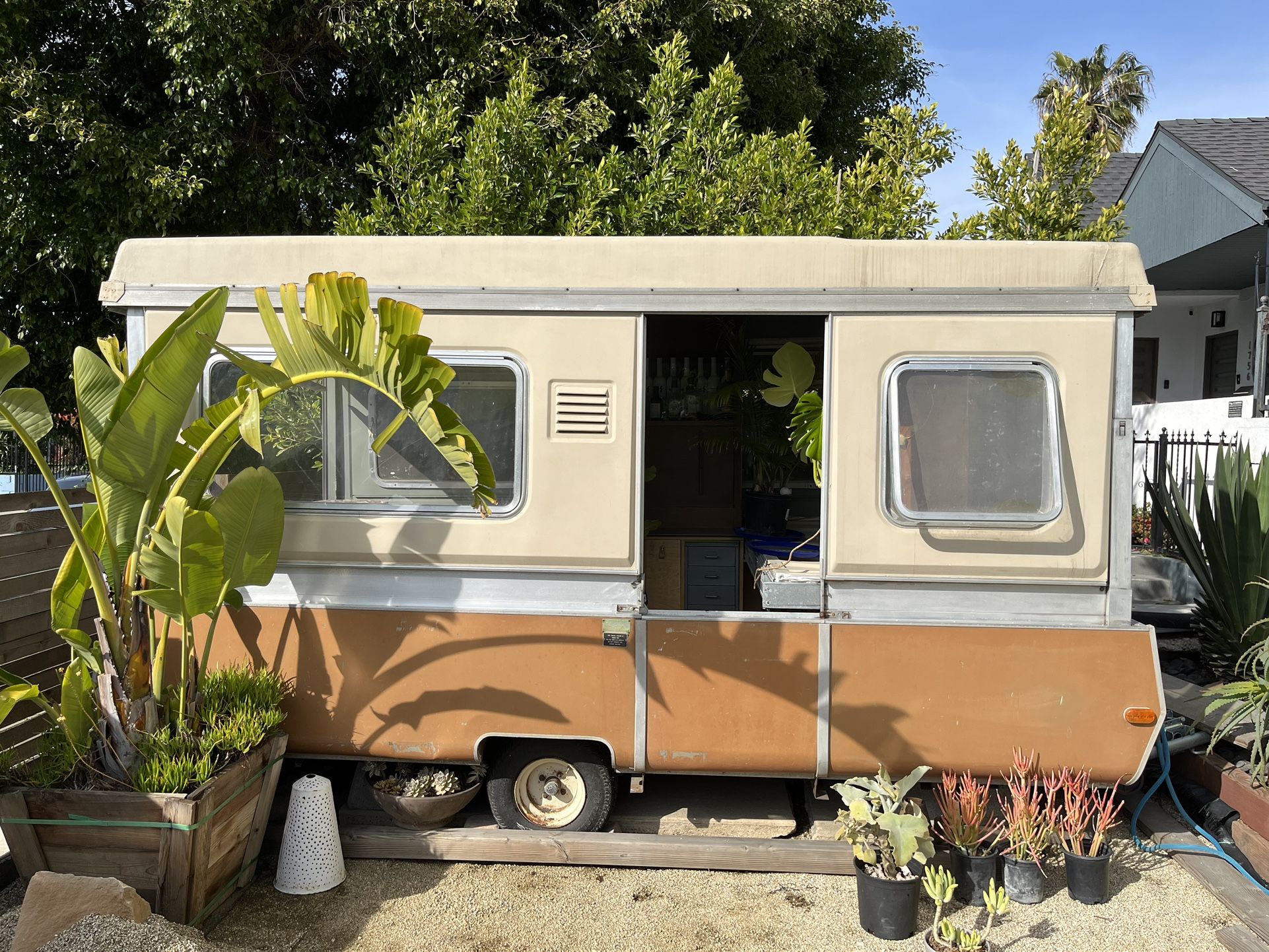 Vintage 70s Apache Camper Trailer