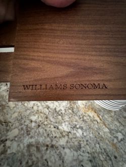 Williams Sonoma adjustable drawer dividers