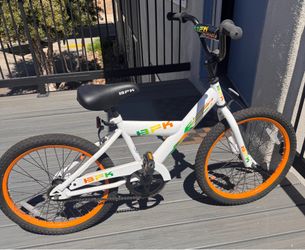 KIDS BIKE FOR SALE 20in