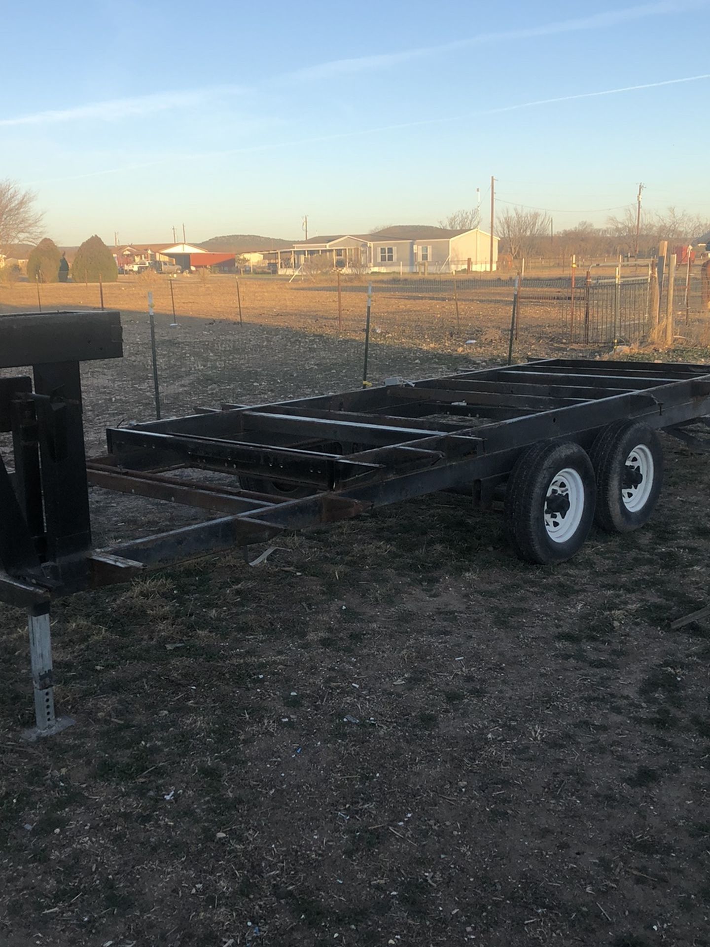 This Weekend Only Goose Neck Trailer $400