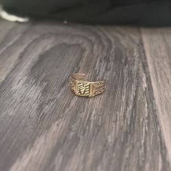 10k gold ring