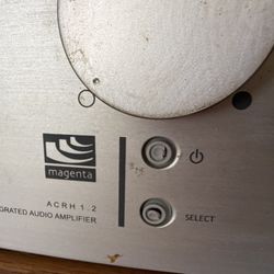 Magenta Amplifier ACRH 1.2 Hibryd Integrated Amplifier