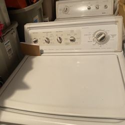 KING SIZE CAPACITY WASHER AND DRYER ELECTRIC 