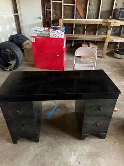 Wood desk