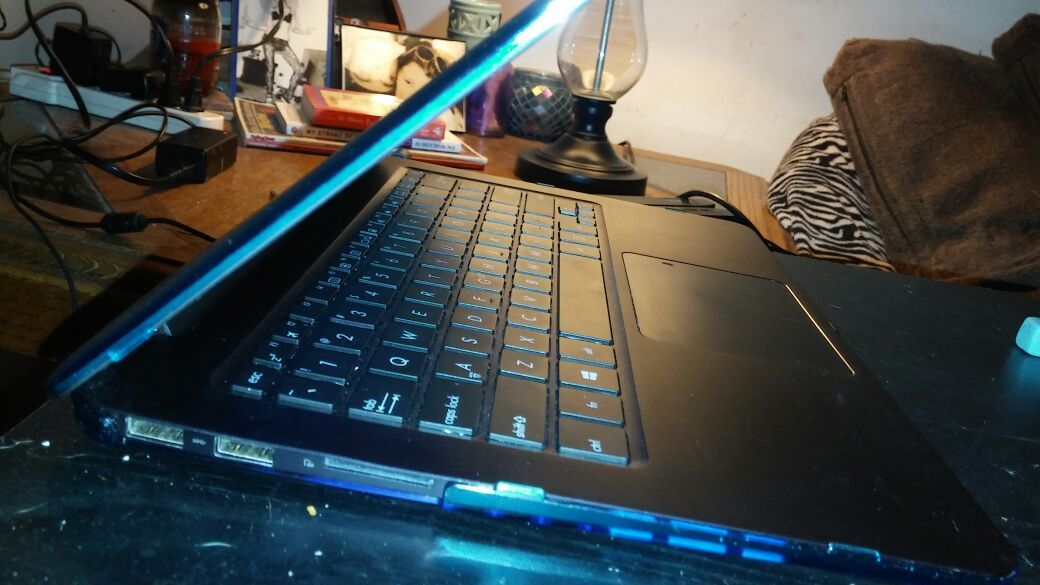 Asus Zenbook 13" Ultra Thin Silent Notebook